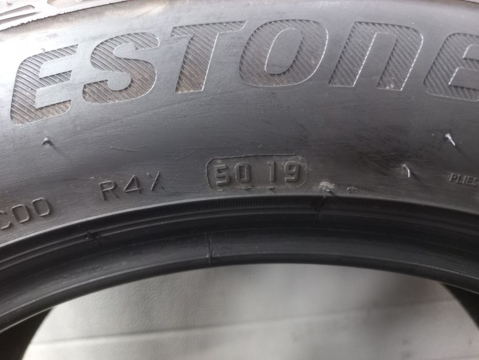 Opony zimowe Bridgestone 225/55/18 98V