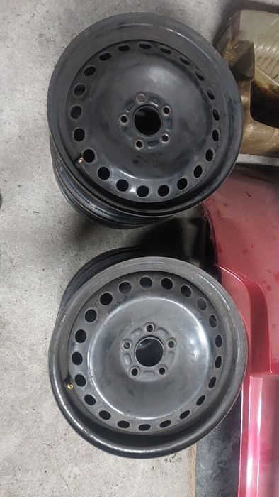 Sprzedam  Felgi stalowe 16 do Forda Focus MK3