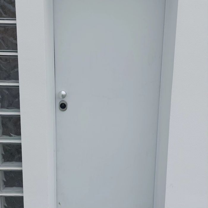 Portas segurança blindadas, portas corta fogo e acessórios