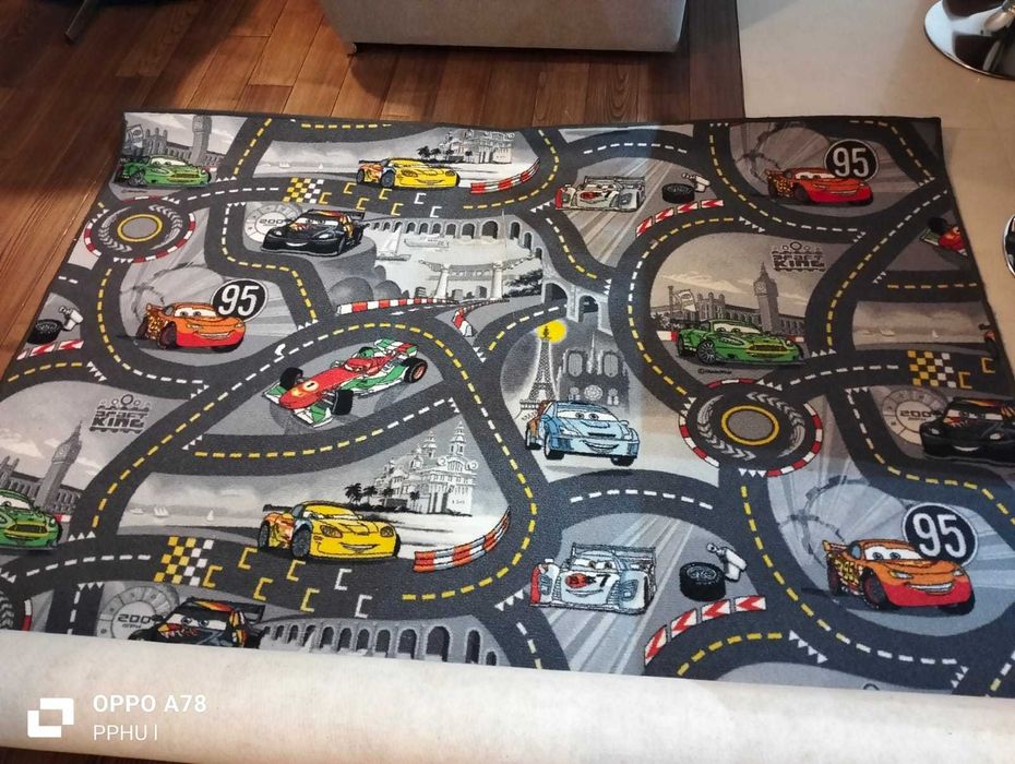 Wykładzina dla chłopca