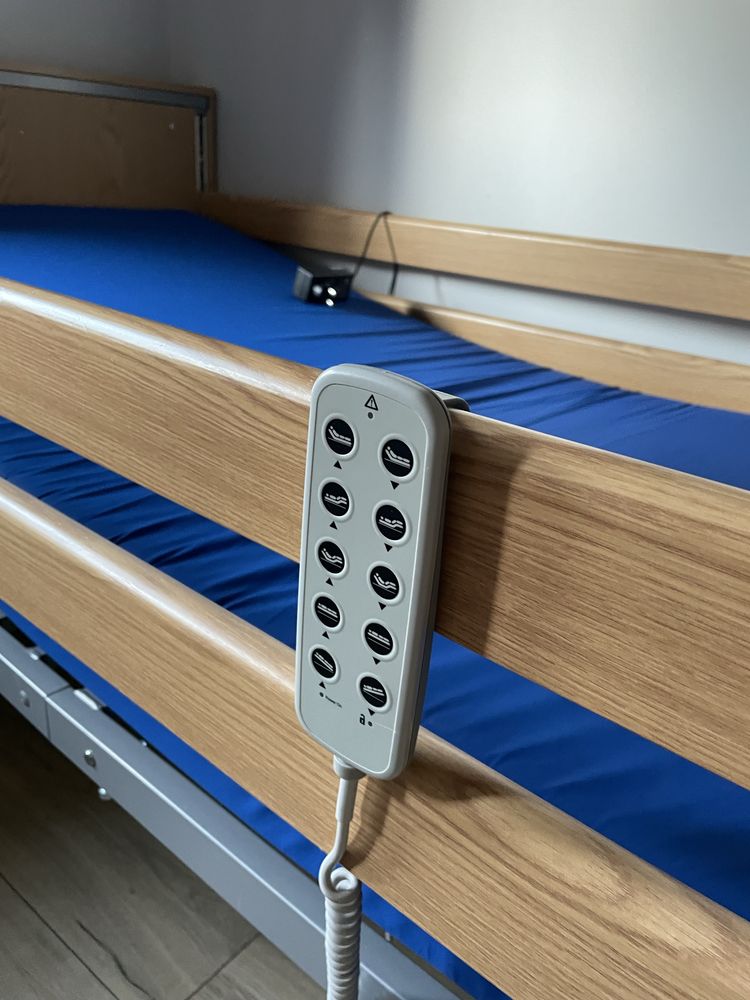 Łóżko rehabilitycyjne wraz z materacem