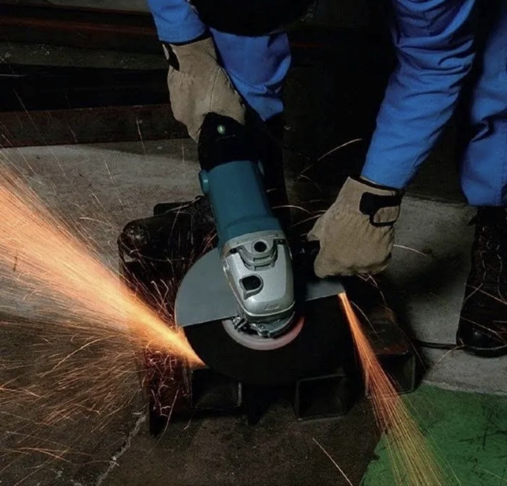 Szlifierka kątowa Makita GA9012C 230mm + Box sprawna, zadbana Polecam