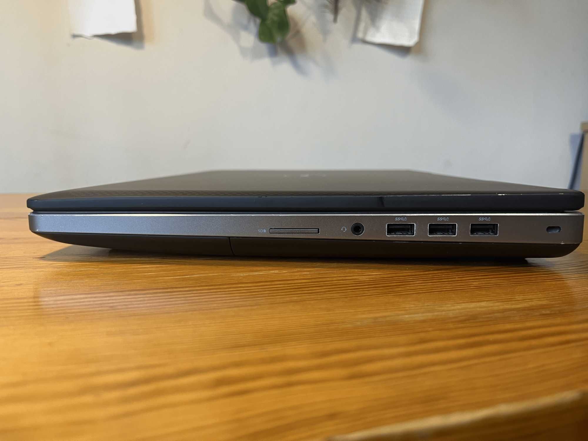 Laptop Dell Precision 7720 i7-7820HQ 32GB 1,5TB QUADRO P3000