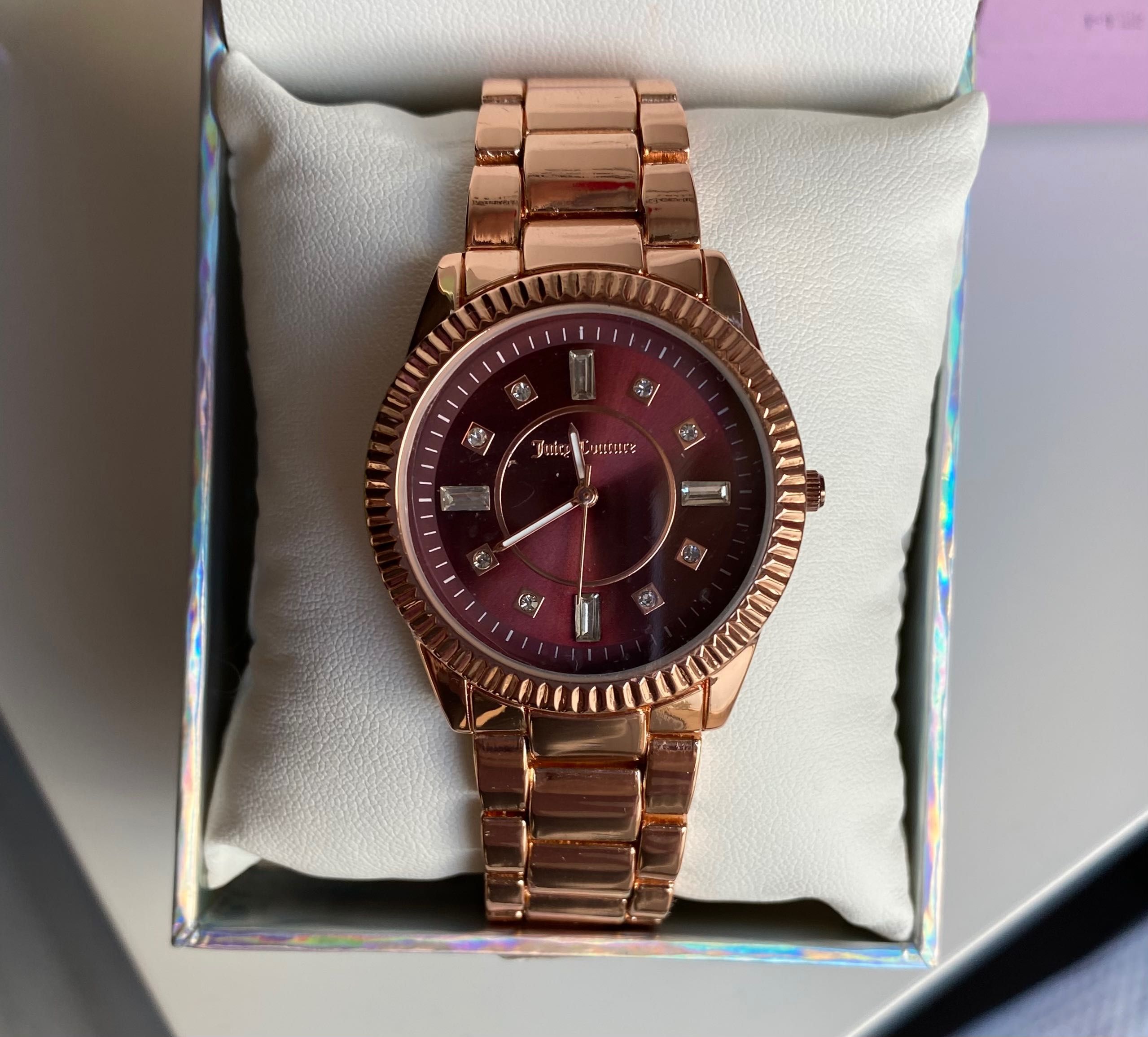 Damski złoty zegarek Juicy Couture