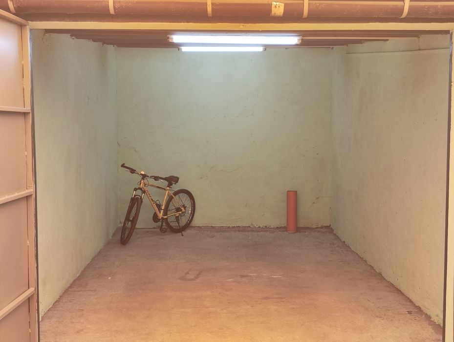 Продам гараж Автолюбитель