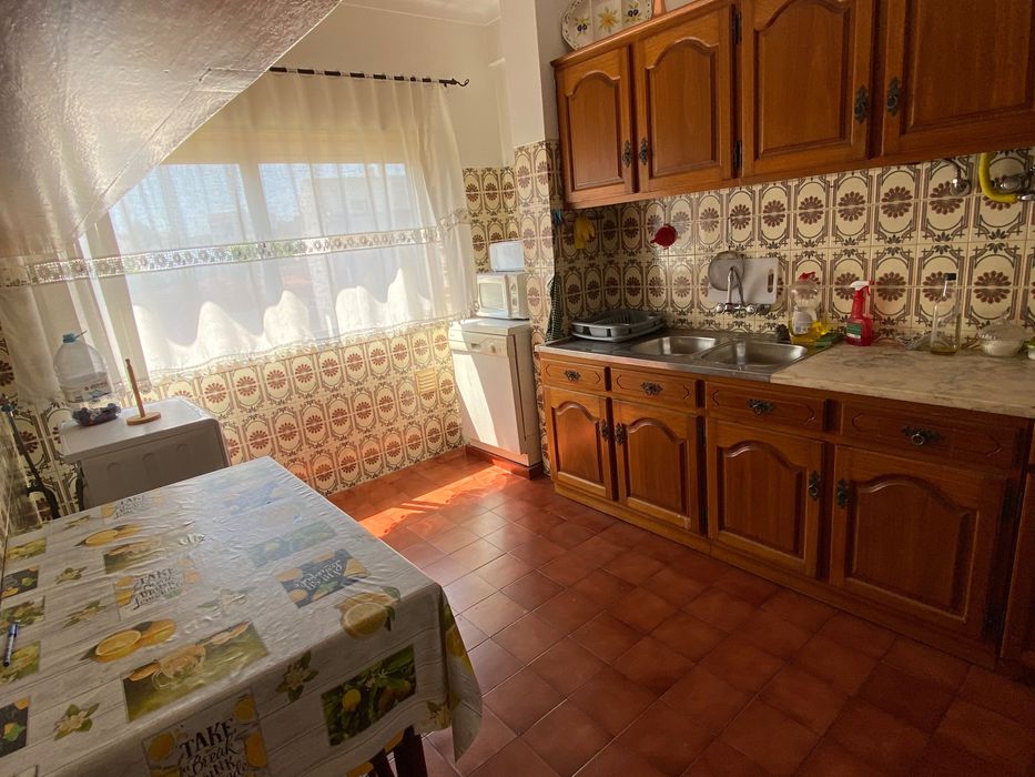 Aluga-se T3 em Rio Maior