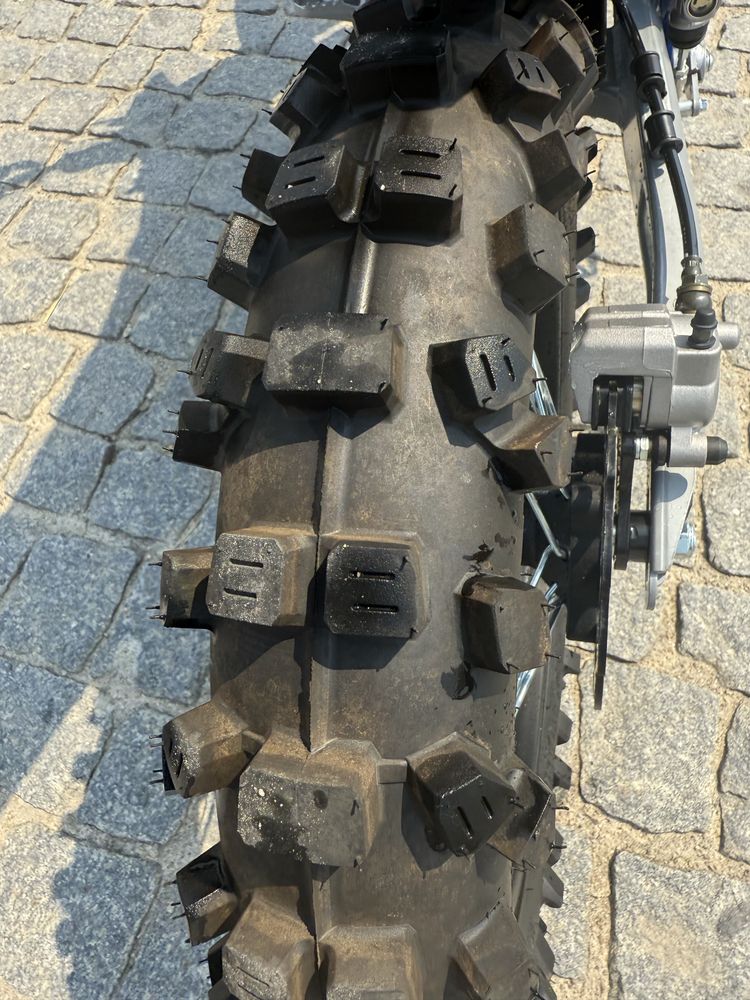 Mota criança Tox Racing 140