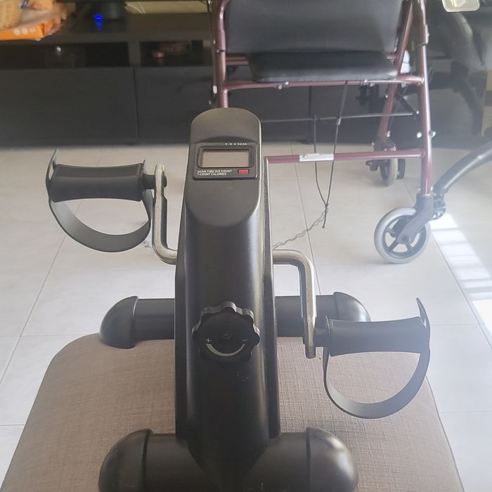 Pedaleira usada preta