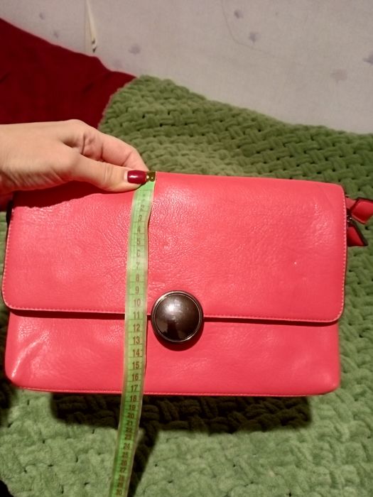 Дамская сумочка-клатч