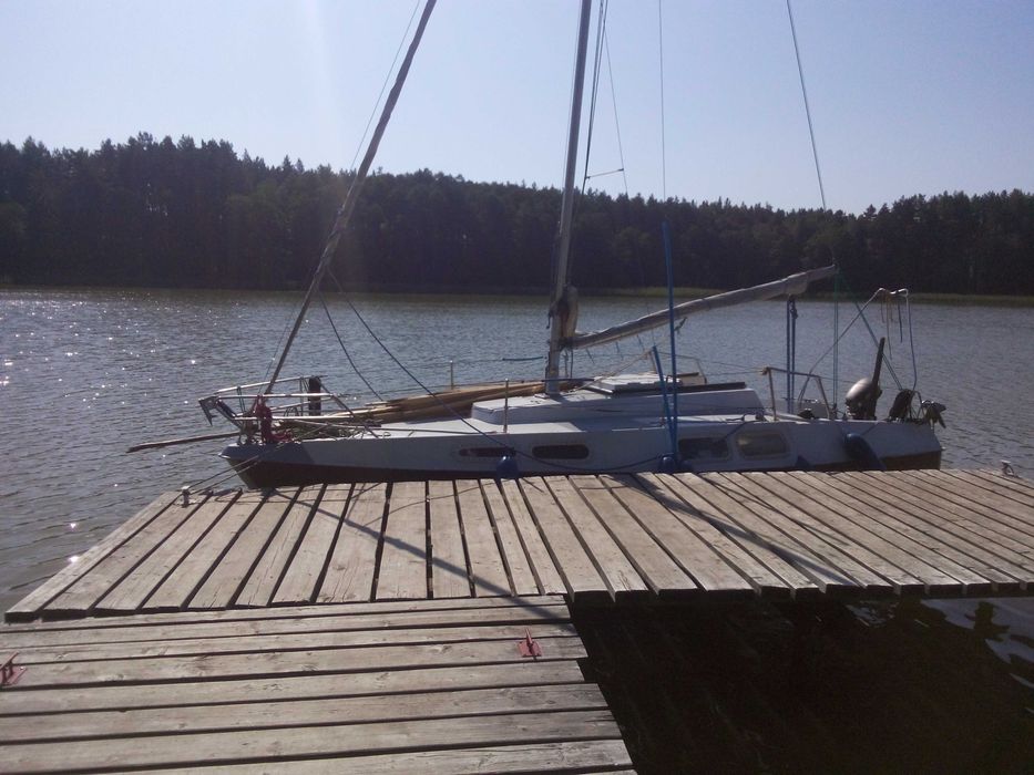 Jacht żaglowy >  >  >  Tanio Sprzedam