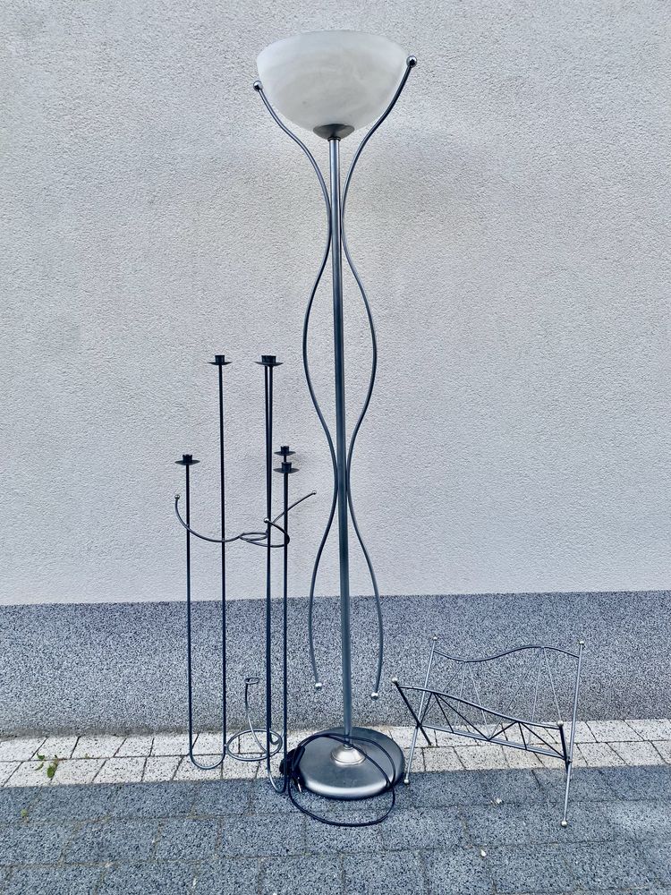 Zestaw lampa gazetnik świecznik