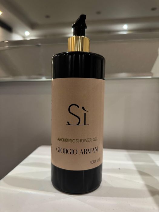 Perfumowany żel pod prysznic Si 500kl