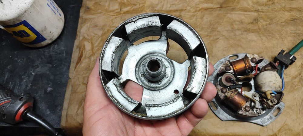 Zapłon romet komar motorynka j. nowy iskrownik magneto koło magnsowe