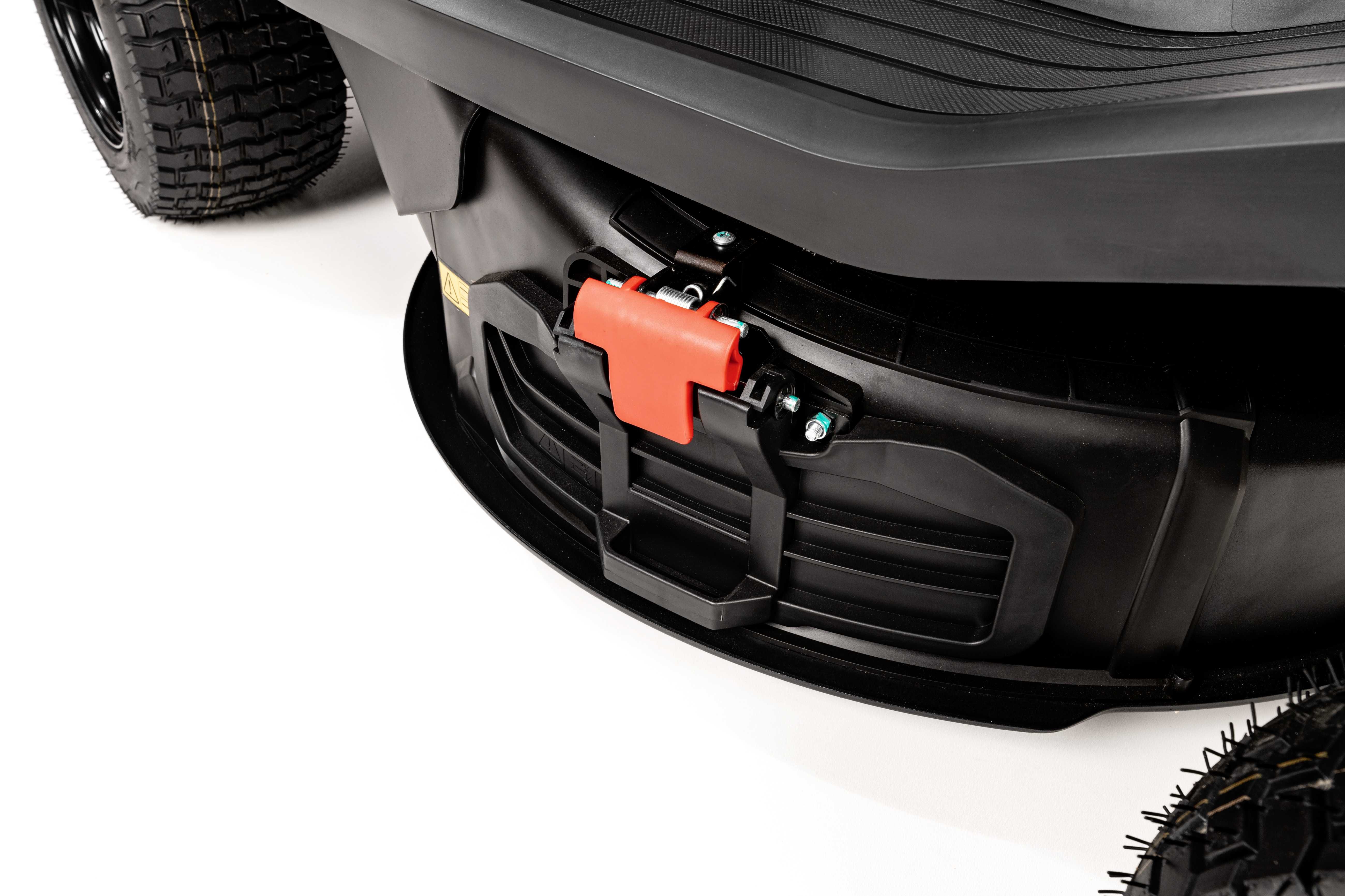 Traktorek z koszem CEDRUS C-TRAC-65MC Loncin 224cm3 65CM