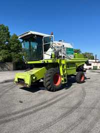 Kombajn zbożowy Claas Dominator 130