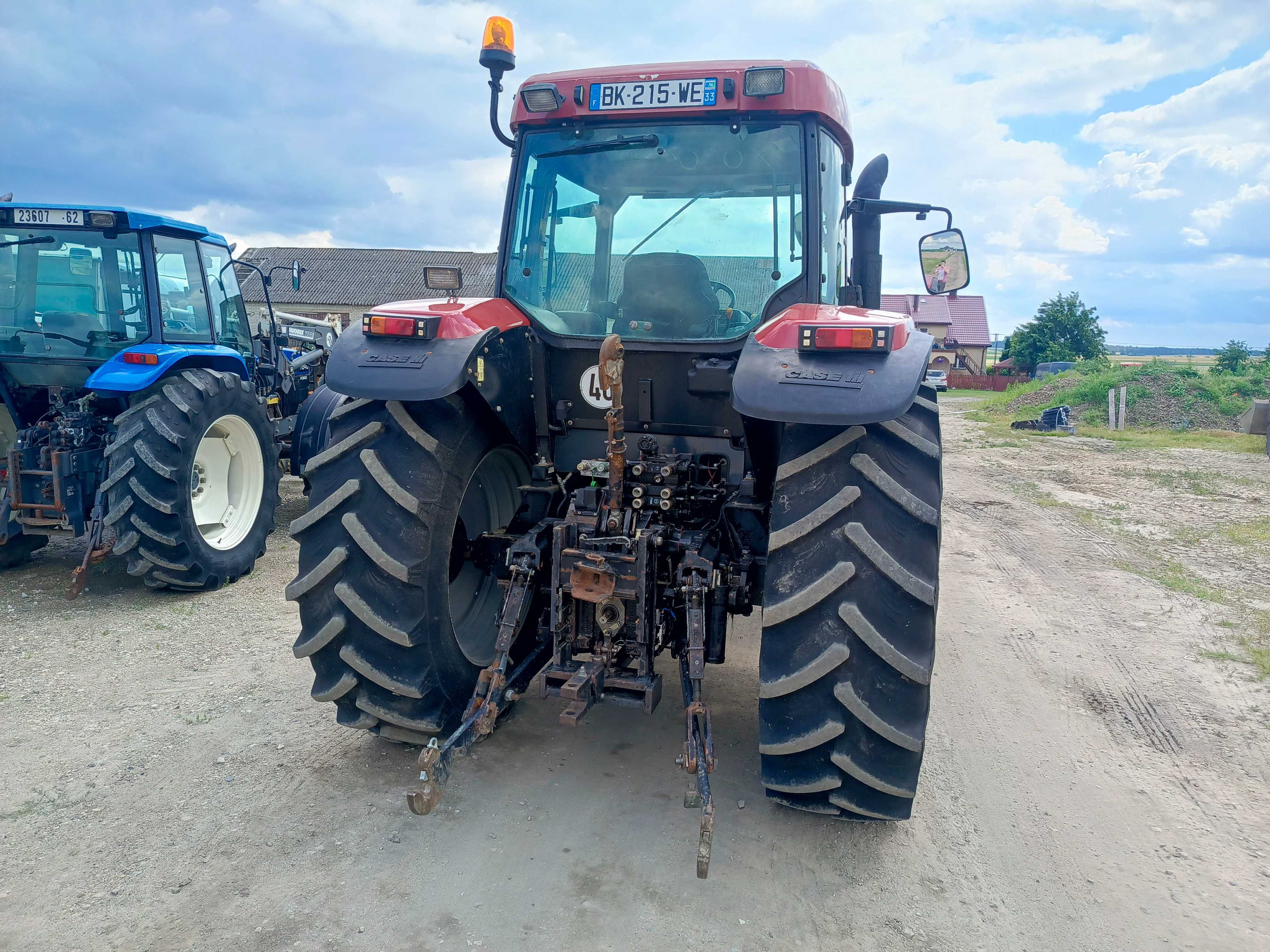 Ciągnik case mx135