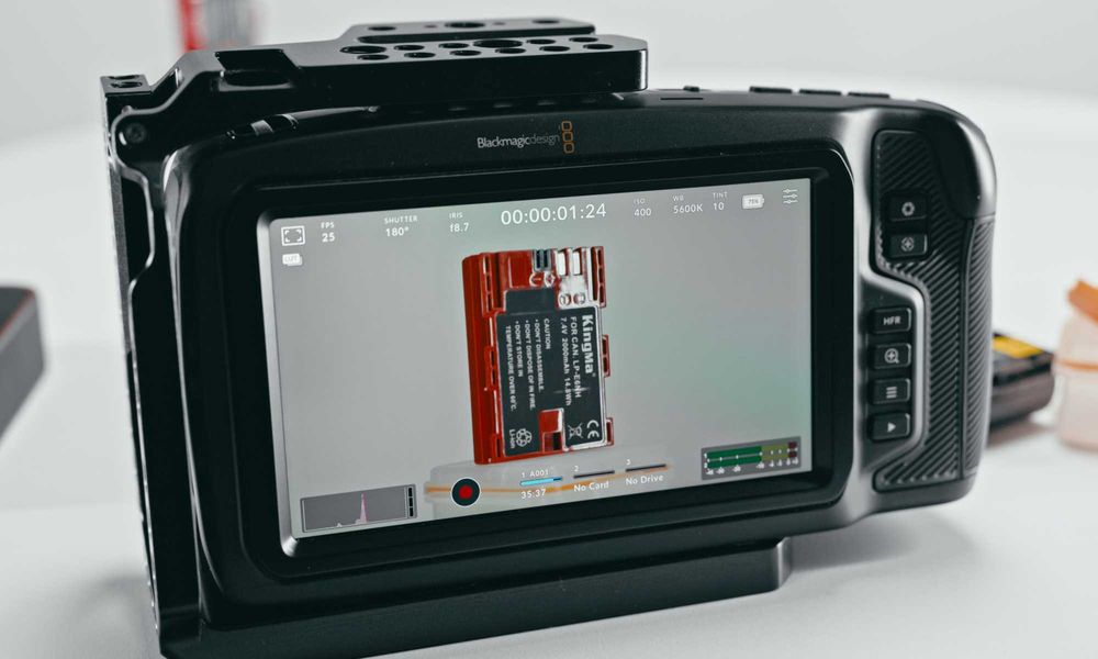 BlackMagic Pocket Cinema Camera 6k (EF байонет)