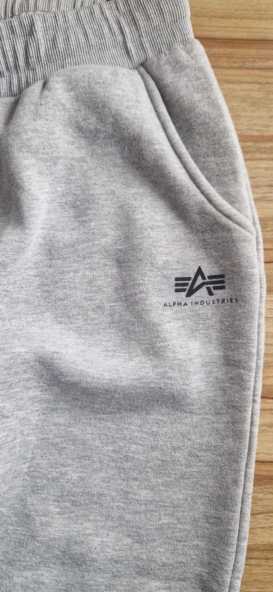 Alpha Industries spodnie dresowe męskie roz.L