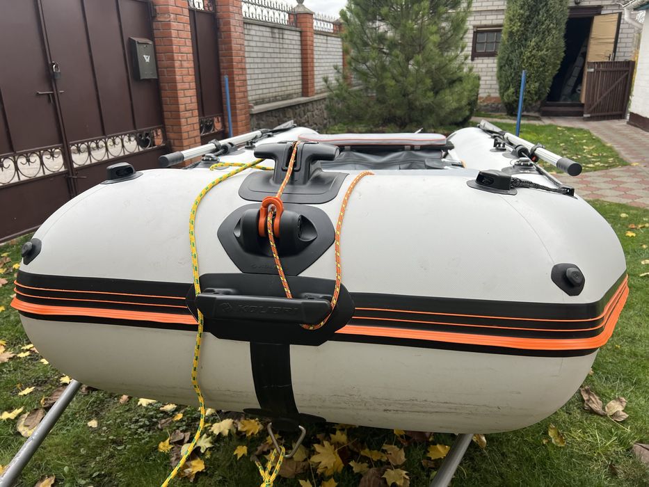 Лодка/човен калiбрi КМ330