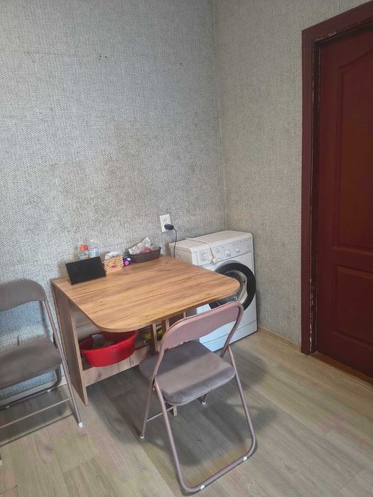 В продажі  1 кімната в гуртожитку, Гречани