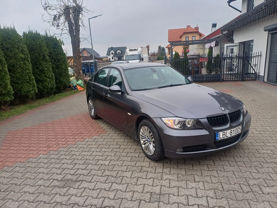 Bmw e90  2.0b 150km