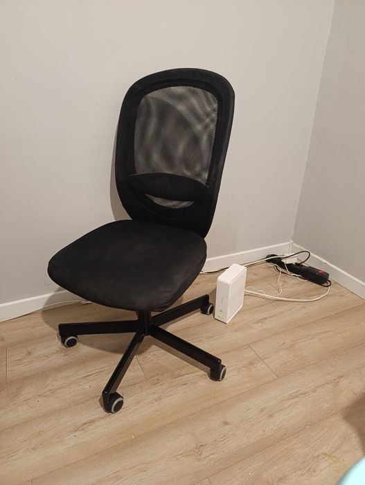 Krzesło fotel obrotowy Ikea Flintan czarne