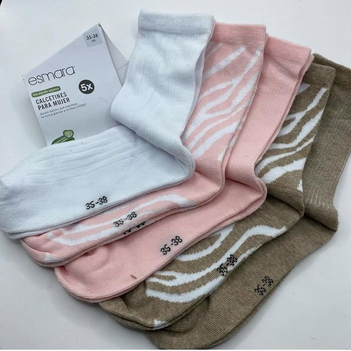 Набір жіночих шкарпеток- р. 35-38