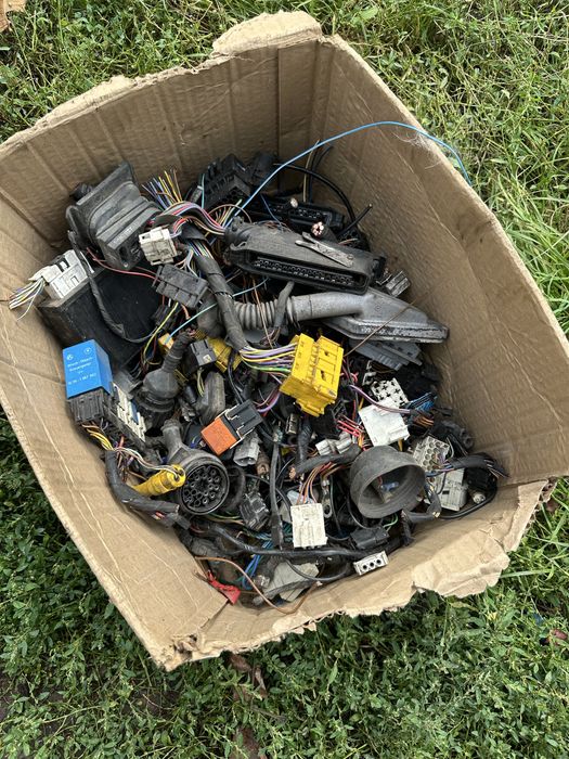 Спойлер бмв е34 Original Hella