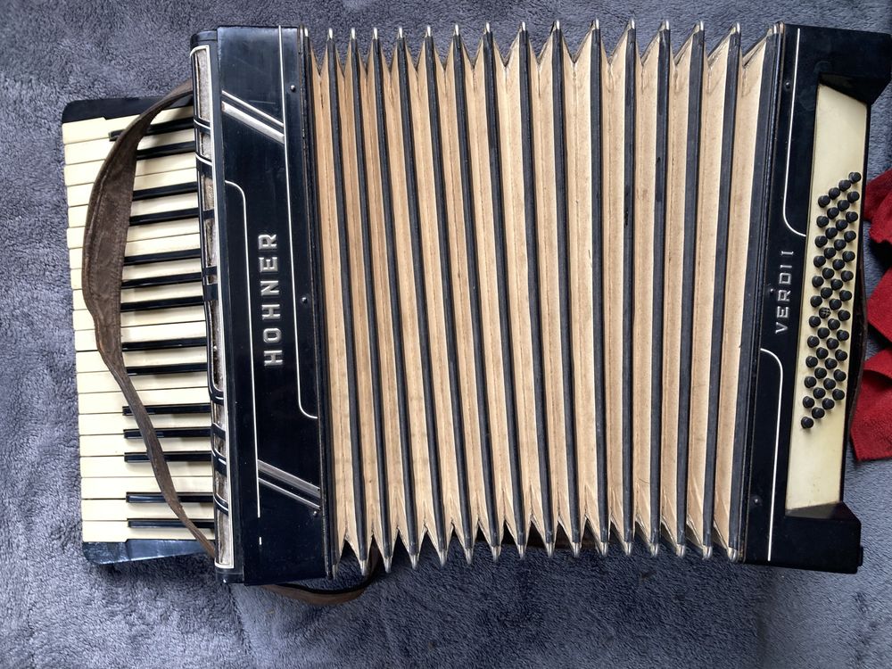 Аккордион Hohner Verdi 1