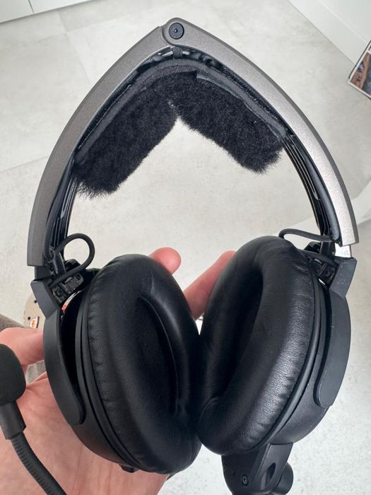 Bose A20 Aviation Headset