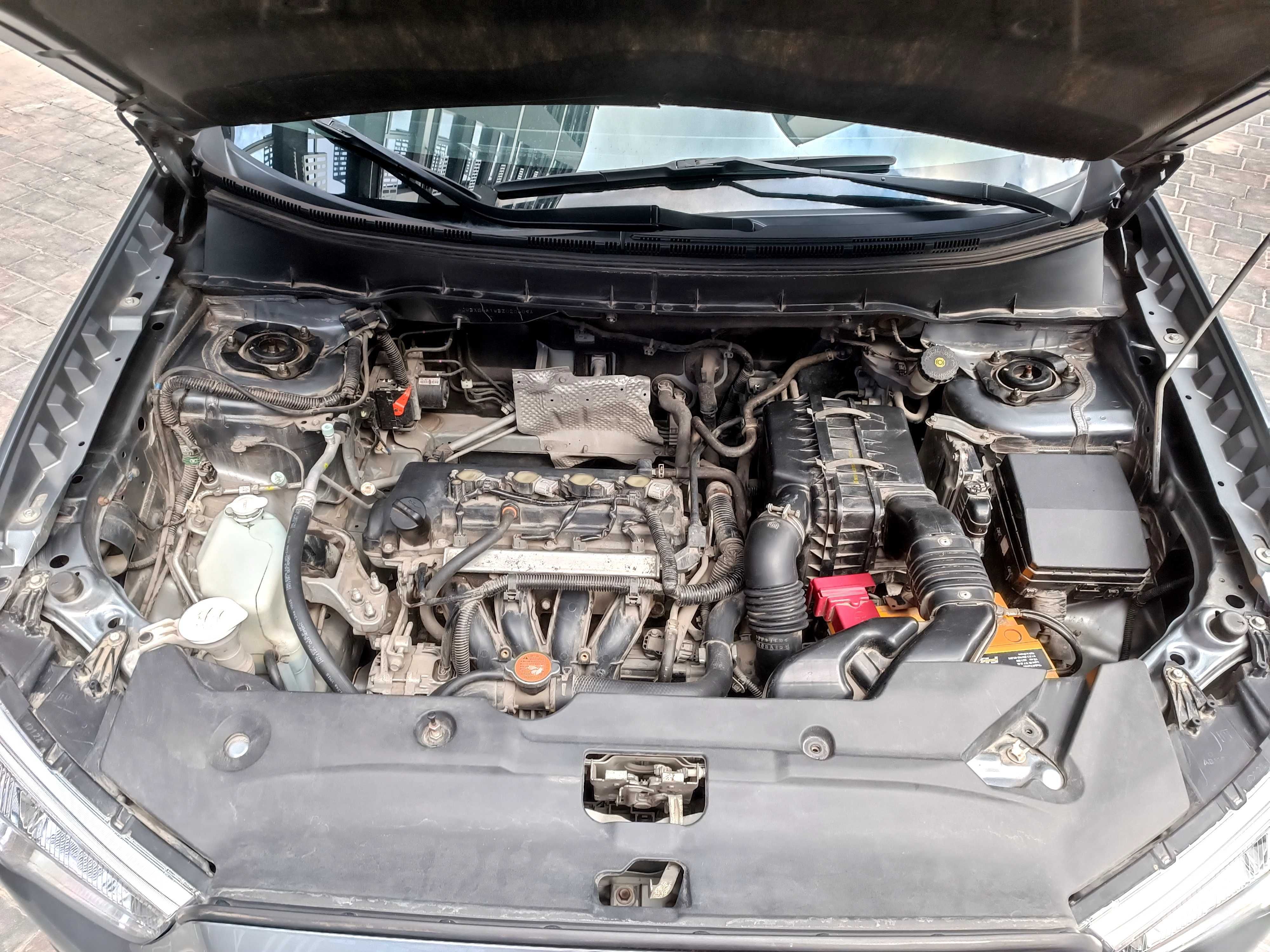 Mitsubishi ASX 2011 1.6 бенз. 5-ст. МКПП