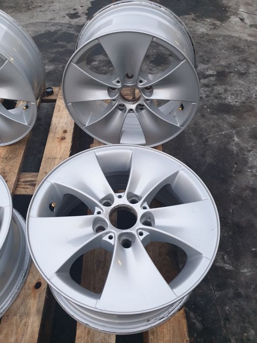 Felgi aluminiowe 5x120 r16