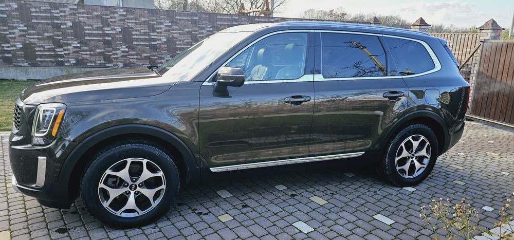 КIA Telluride  (2019) Обмін На  Нерухомість (квартира)