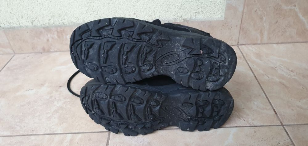 POLECAT buty męskie trekkingowe rozmiar 39 wkładka  25,5cm