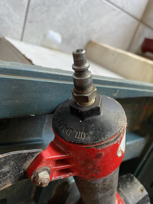 Agrafador pneumatico