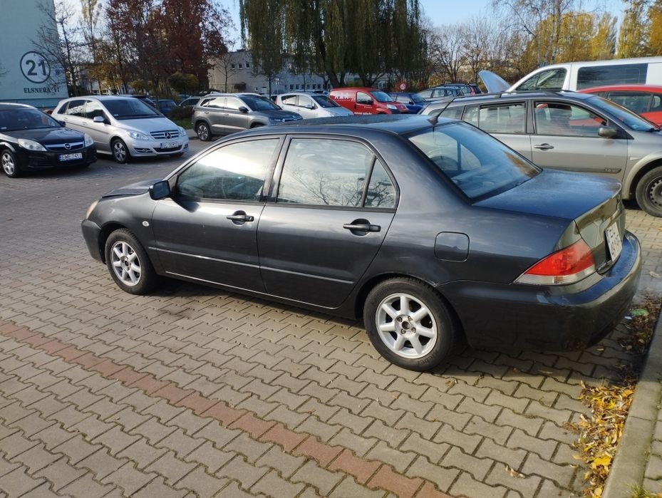Mitsubishi Lancer b+G Automat