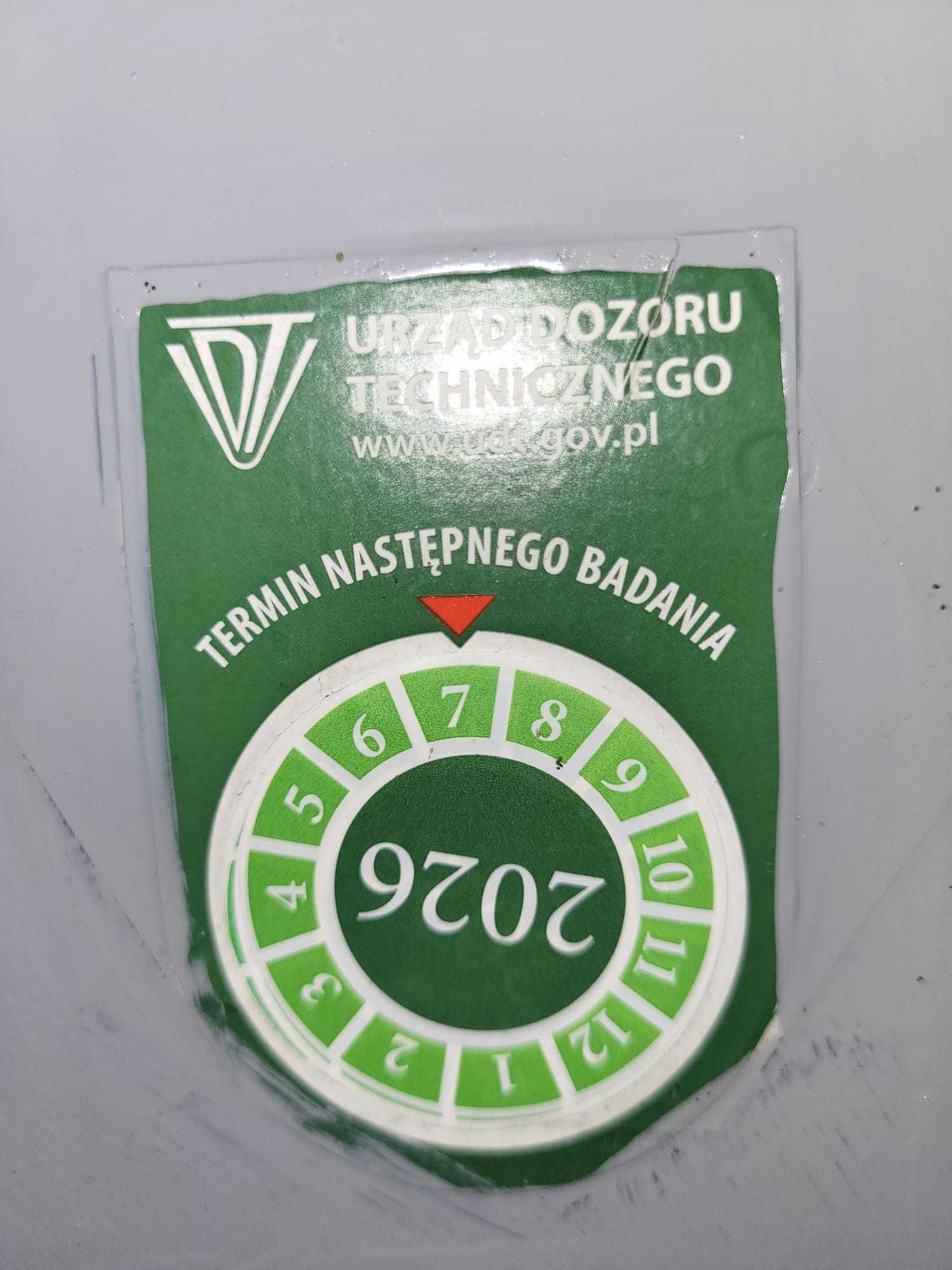 Sprzedam wózek widłowy 19900 zl netto