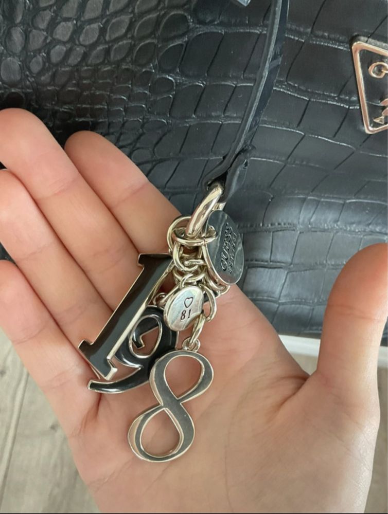 Guess torebka shopperka czarna