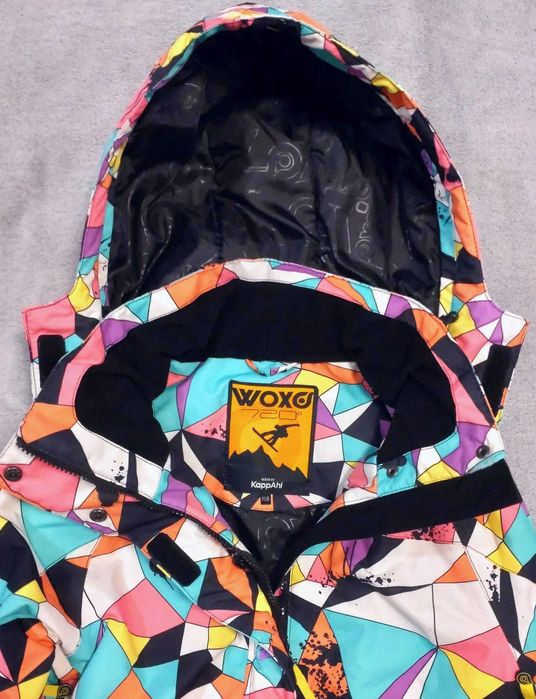 Kurtka zimowa z odpinanym kapturem KappAhl Woxo 720 EU 158 kolorowa