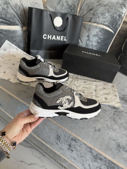 Серые кроссовки Chanel 36 размер