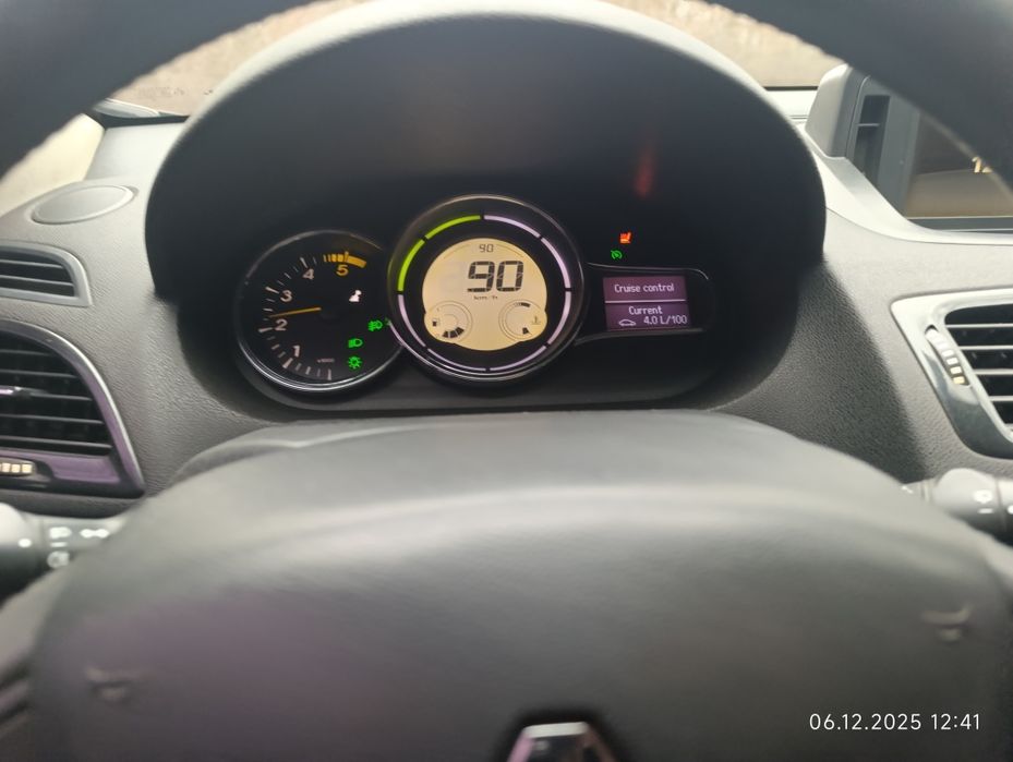 Рено Меган 3 1.5 дизель Власник