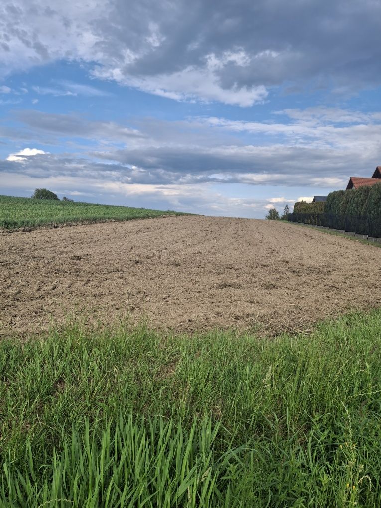 Sprzedam działkę w Przybradzu