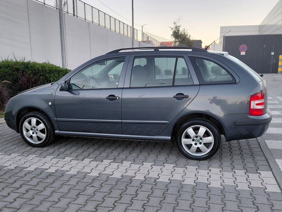 Skoda fabia 1.2 (145 mil km)