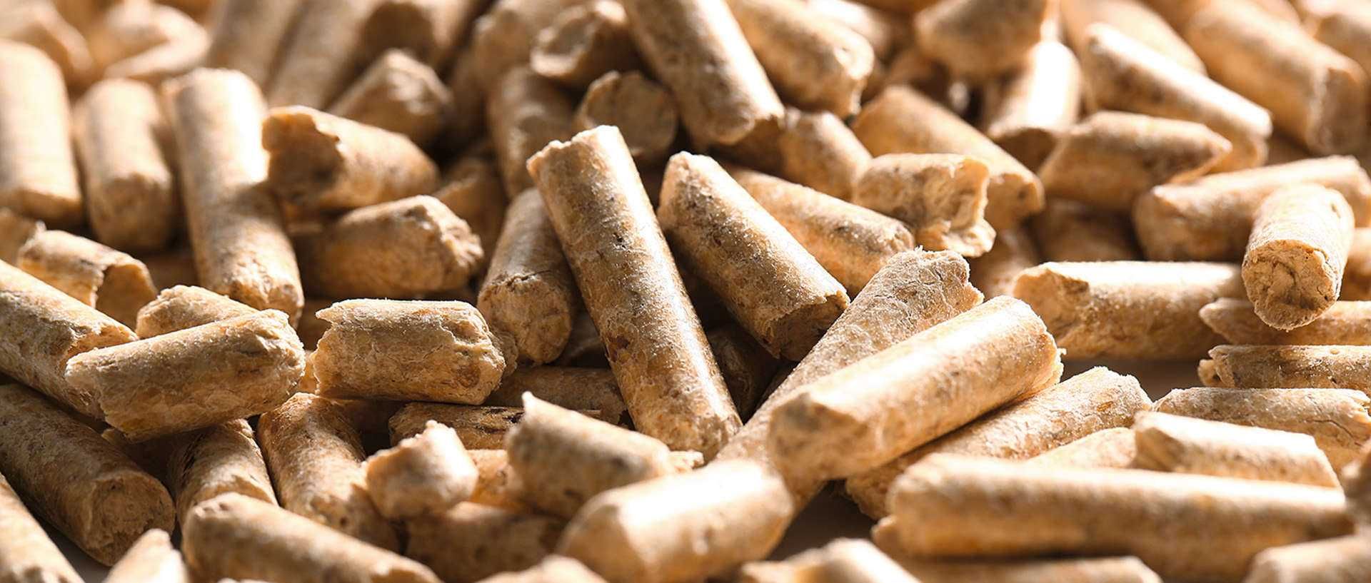 Dobry tani sosnowy pellet bez spieków  Puławy Polske badanie EN+ A1