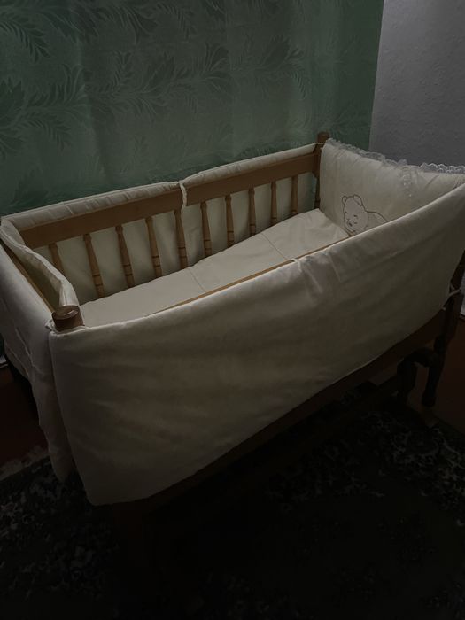 Бортики в ліжечко