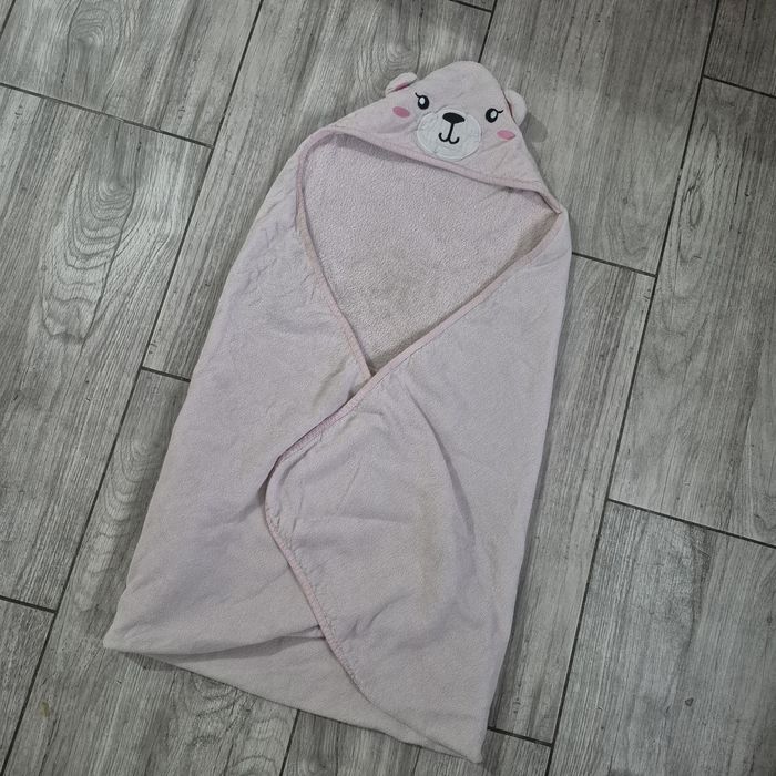 Duży różowy ręcznik z kapturkiem dla dziecka, 88x100 cm