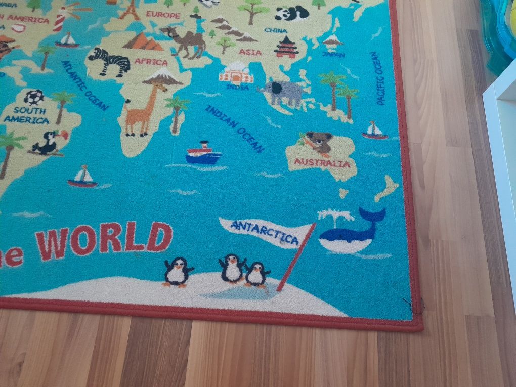 Tapete para quarto criança