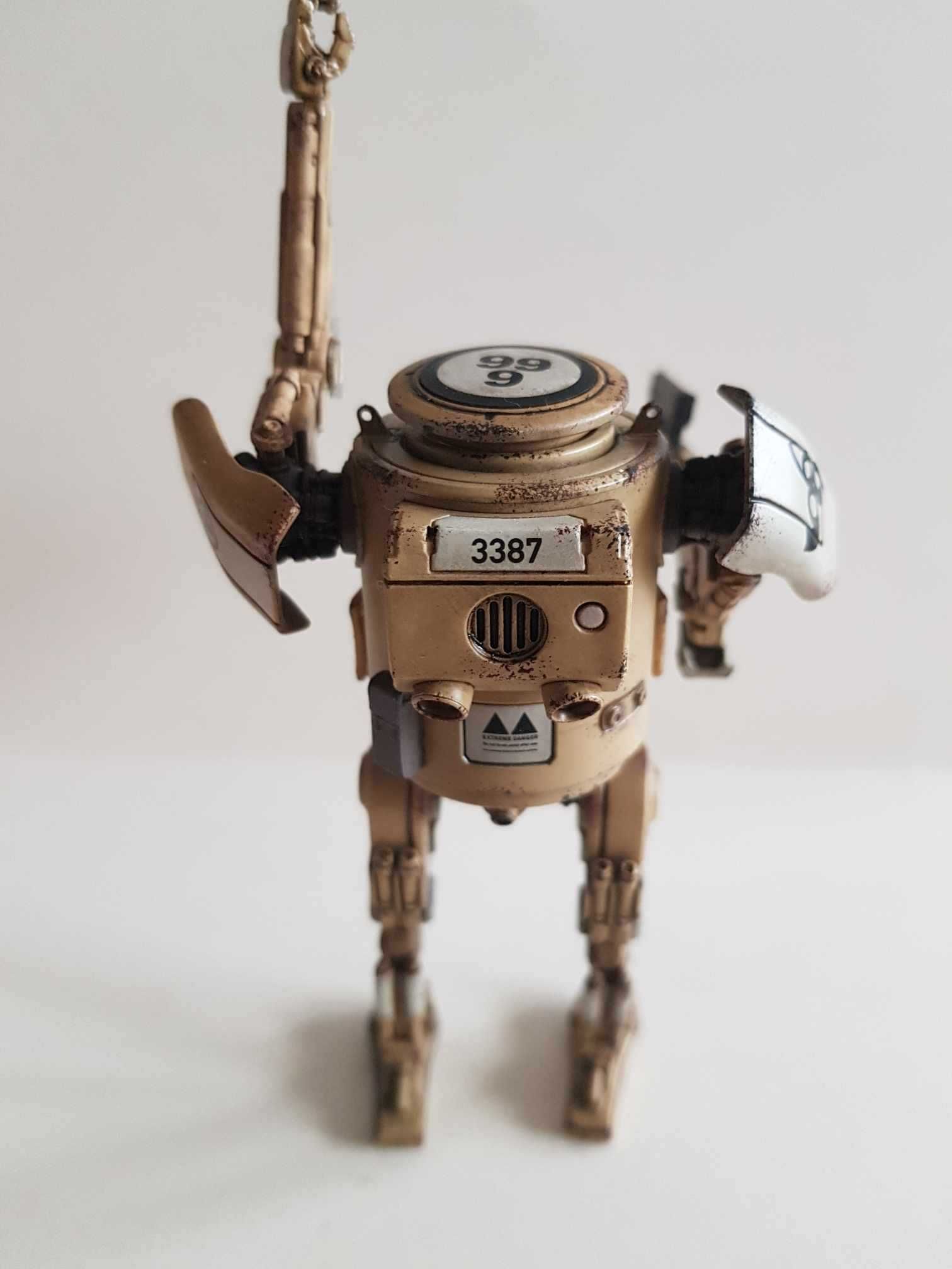 Figurka Underverse Pocket Universe - 1/18 WWR Bramble MK8 jak Joy Toy