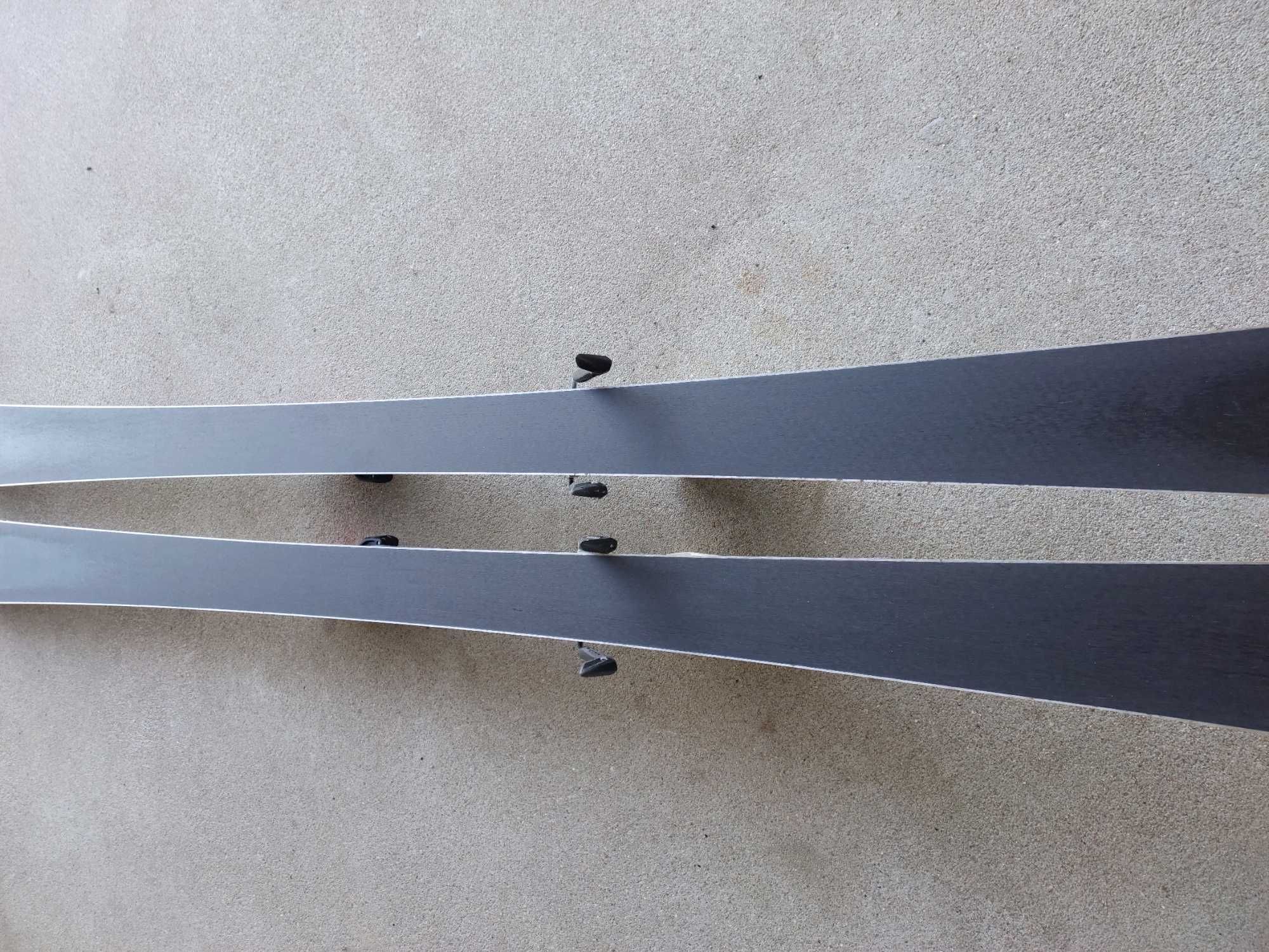 Narty zjazdowe ATOMIC CLOUD Select 168 CM (1)