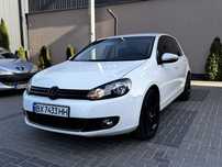 Volkswagen Golf 2012 Автомат